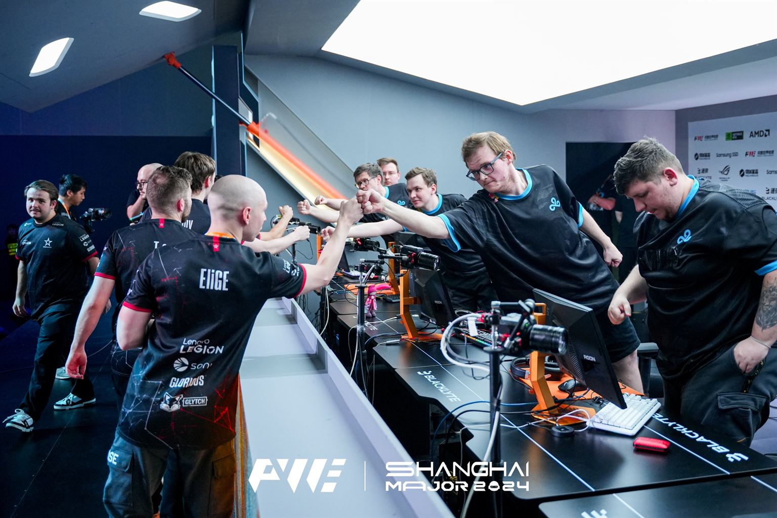 Cloud9 sent home from China by Complexity
