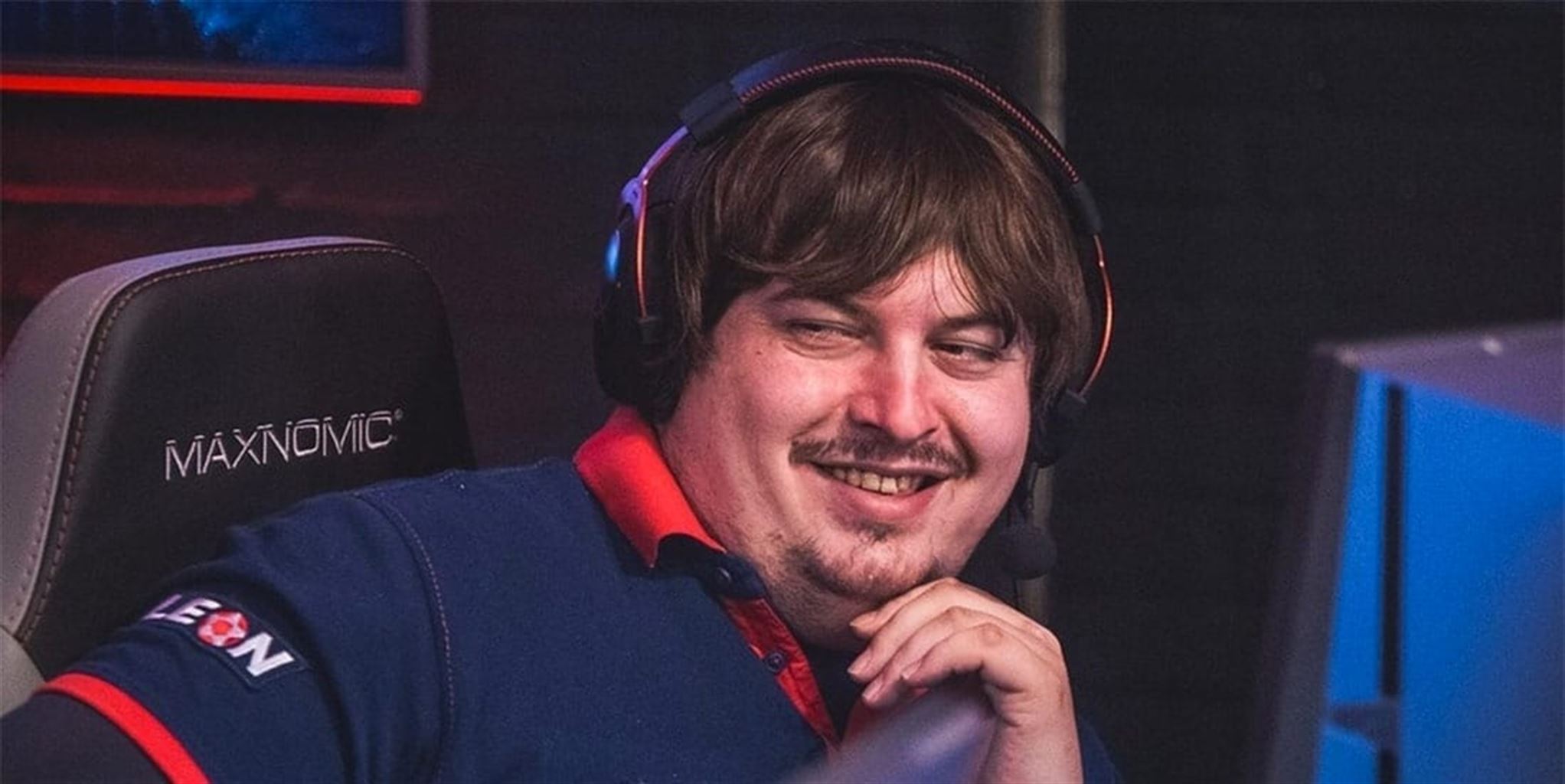 North American org teases Dosia and mou transfer