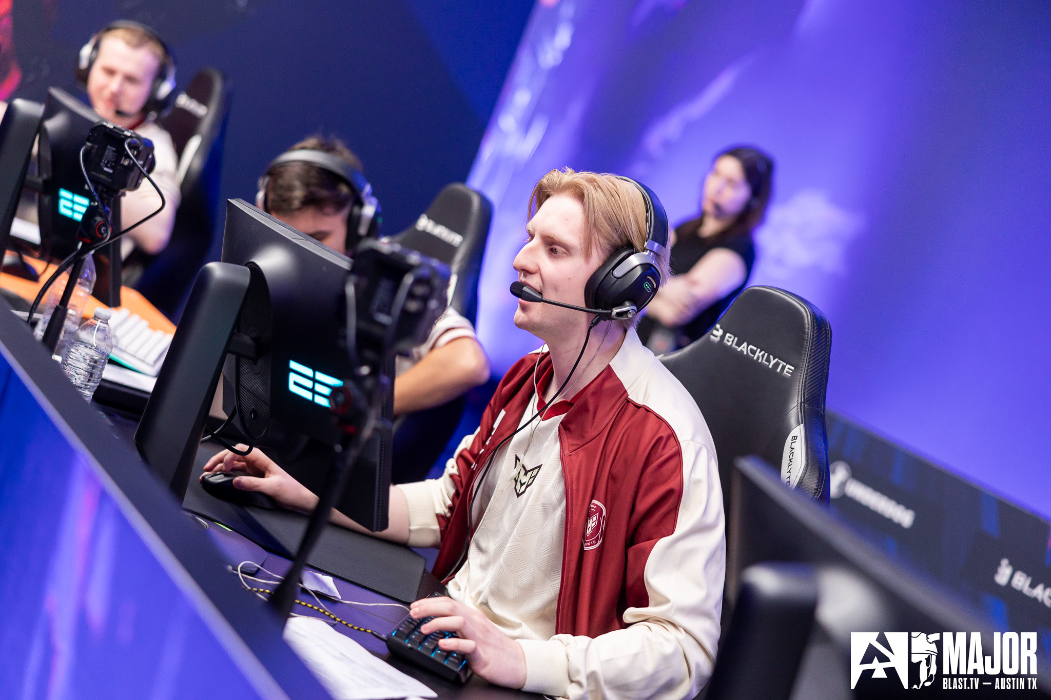 HEROIC reverse sweeps TYLOO to eliminate them