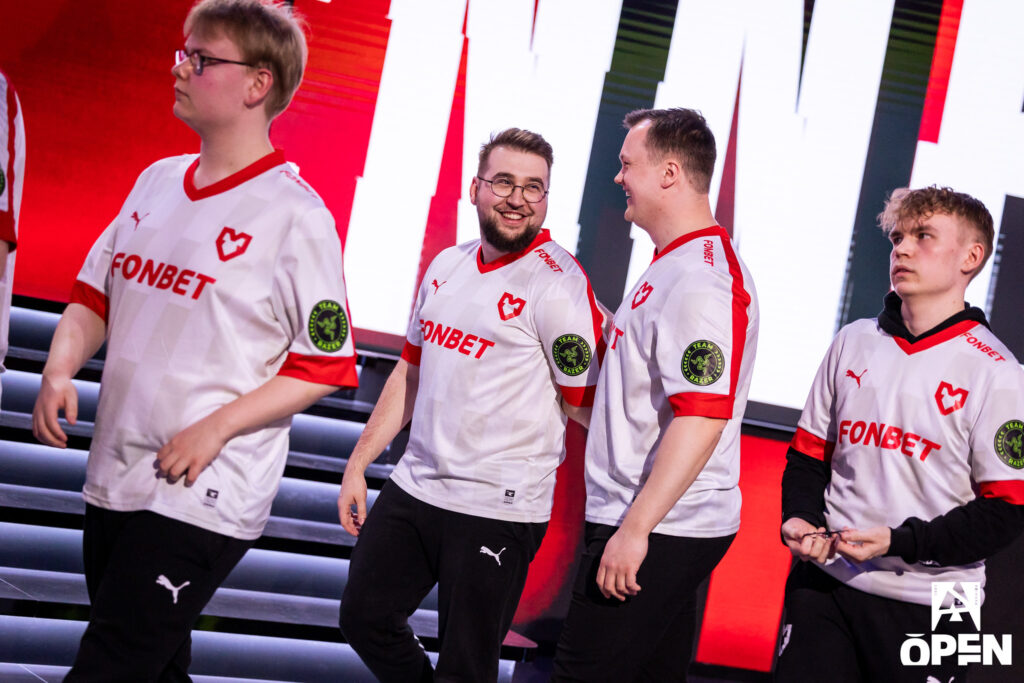 Falcons prevail over FURIA in brutal decider match