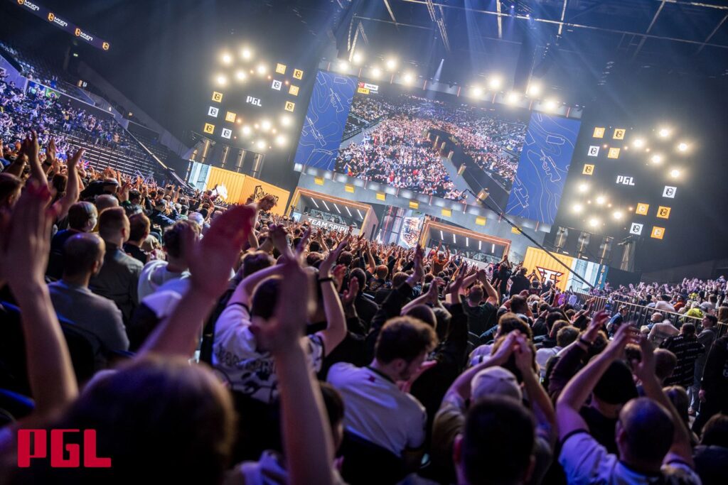 blameF: I’m Happy That I’m Not In-Game Leading Anymore