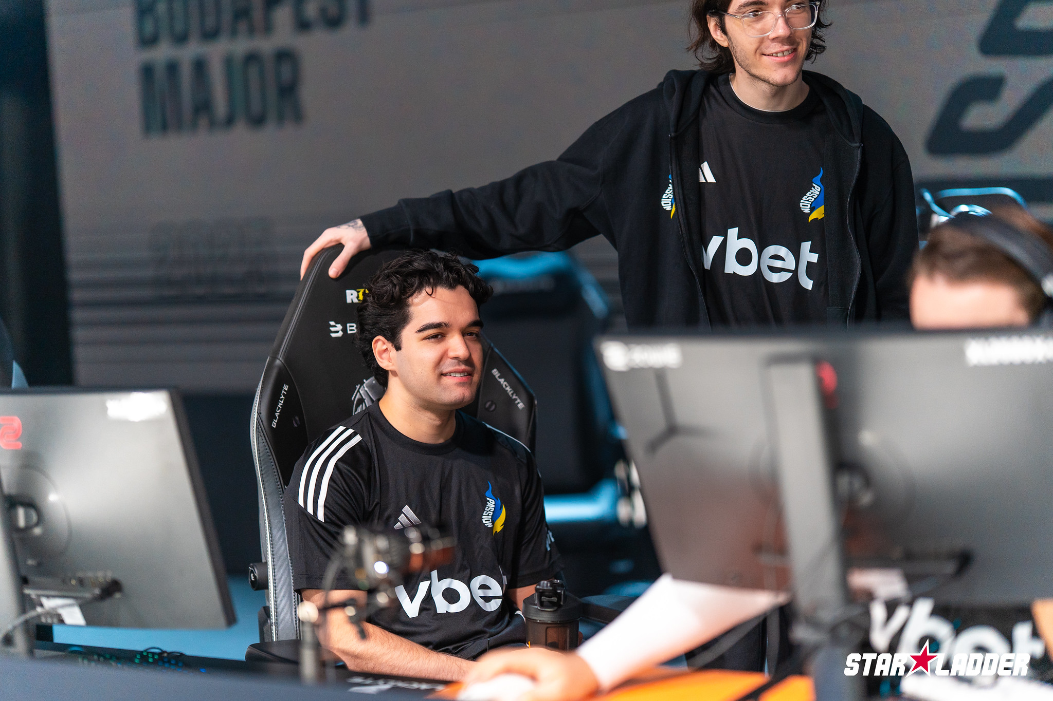 Passion UA beat EliGE and Liquid to send them out of Budapest