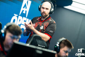 TaZ joins s1mple as coach on BC.Game