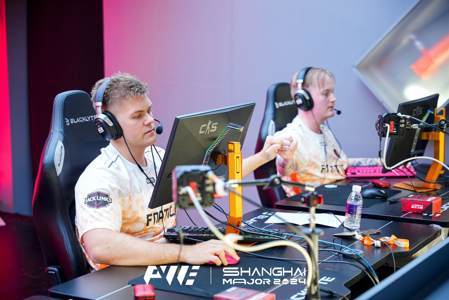 blameF to his critics: I don’t need to do something just to make someone on the internet happy