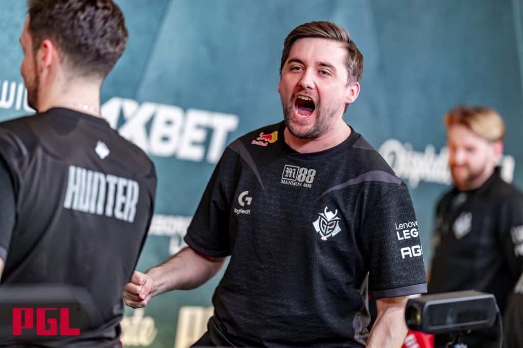 blameF: I’m Happy That I’m Not In-Game Leading Anymore