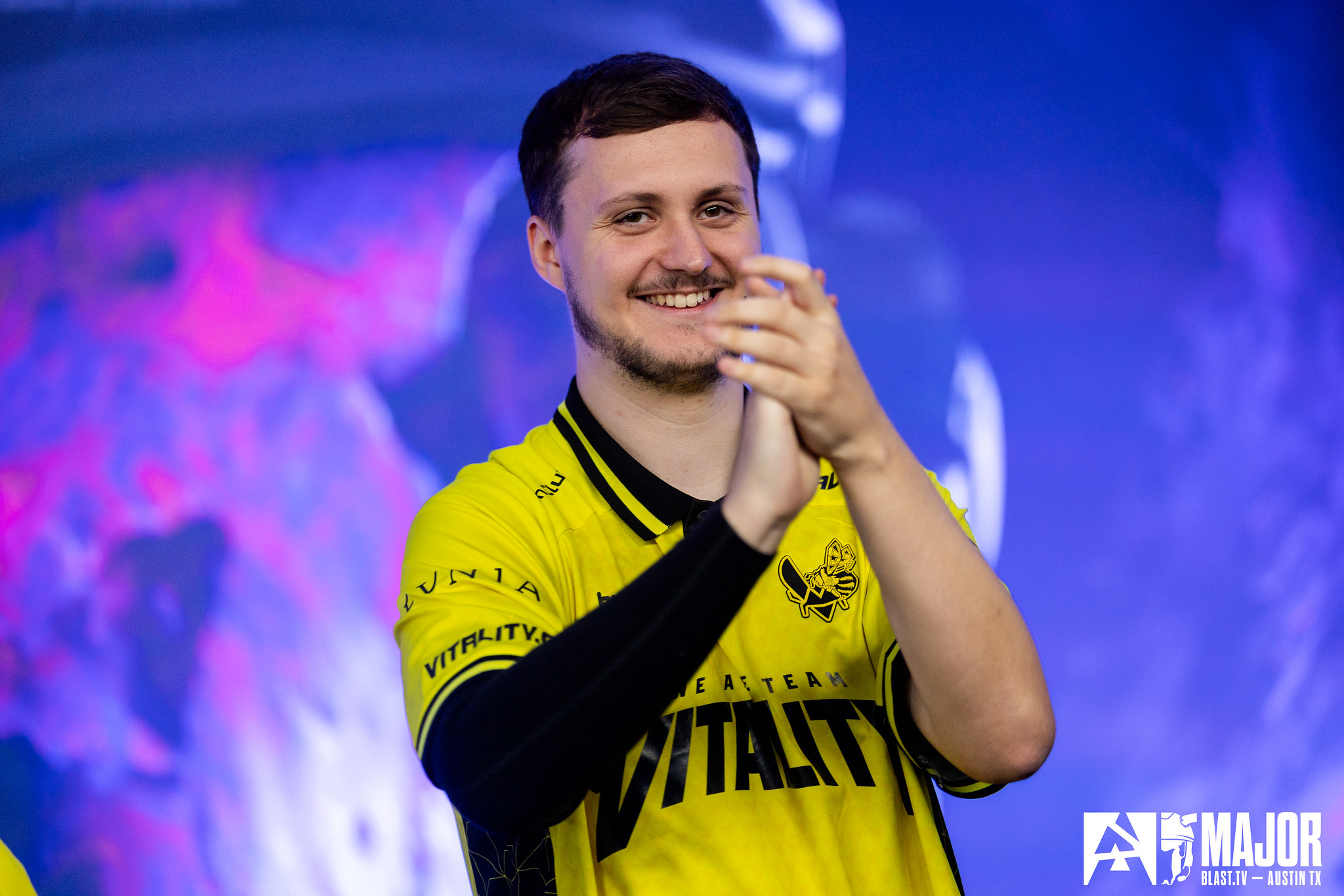 mezii on crowd boos: “Keep them coming!”