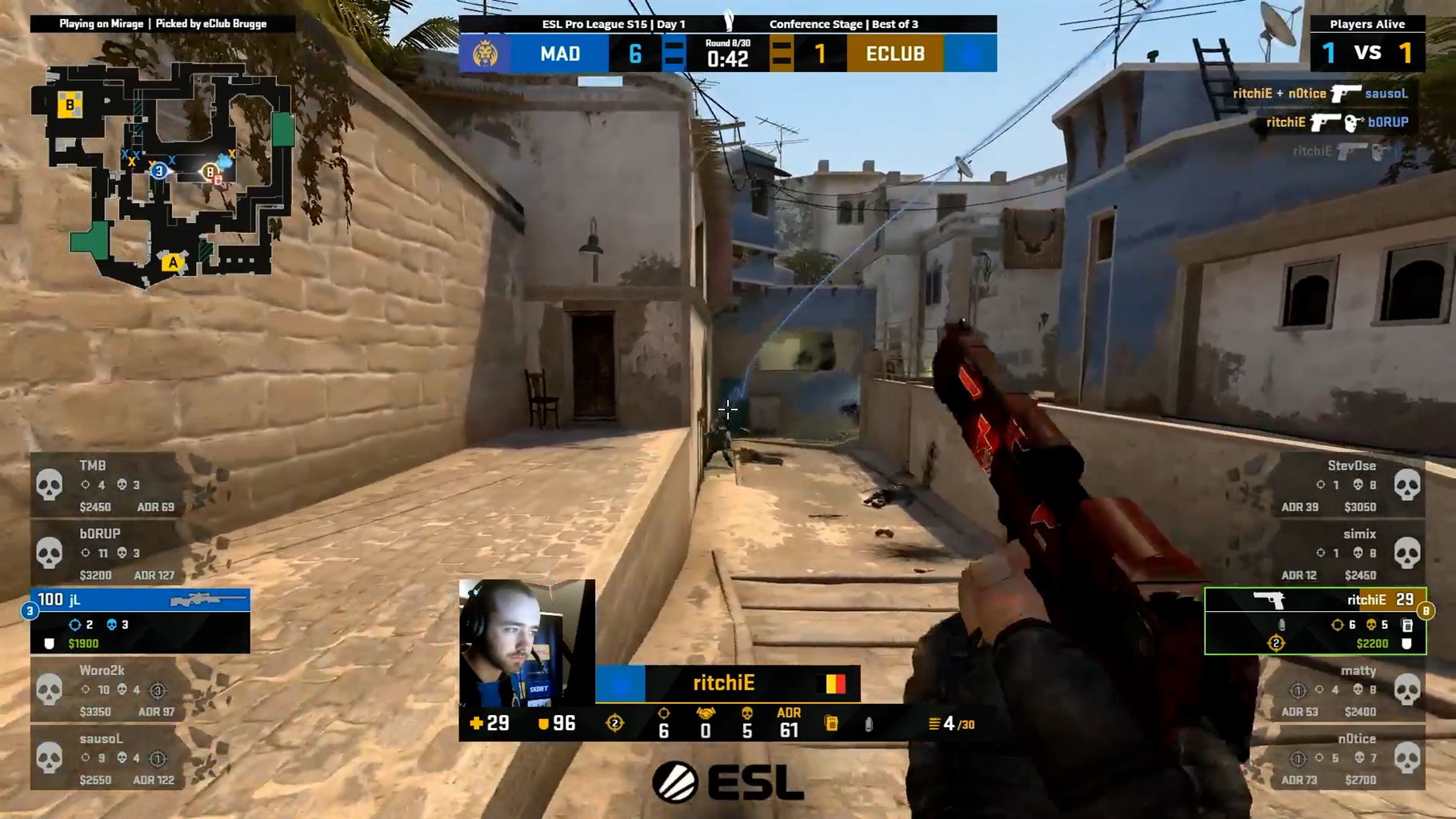 Pley of the Day: ritchiEE wrecks MAD Lions with his Deagle