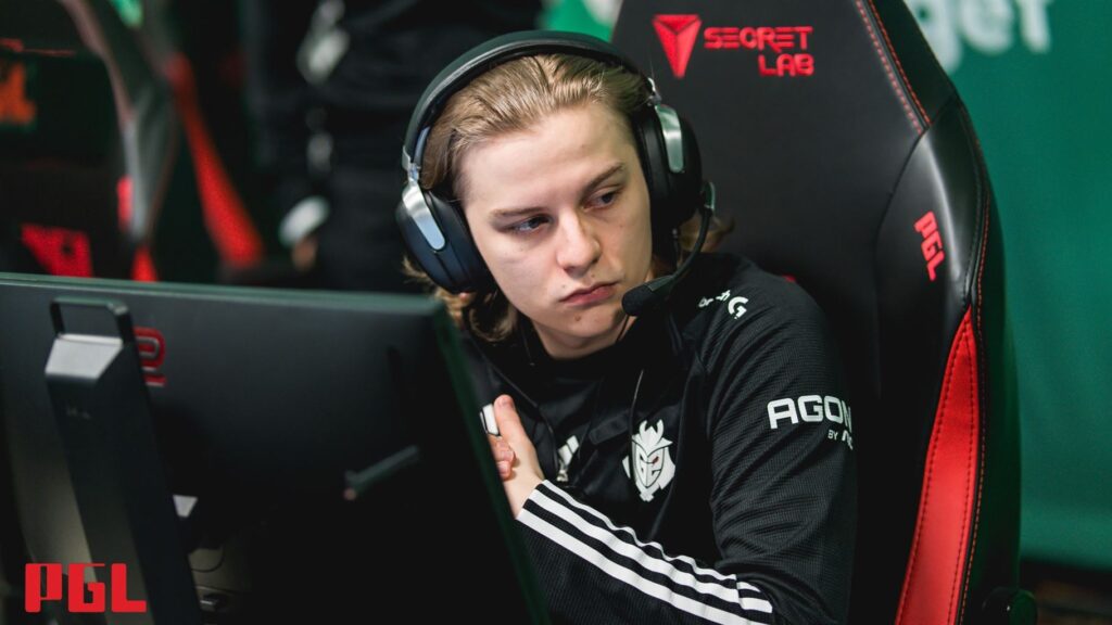 NAF extends contract with Liquid