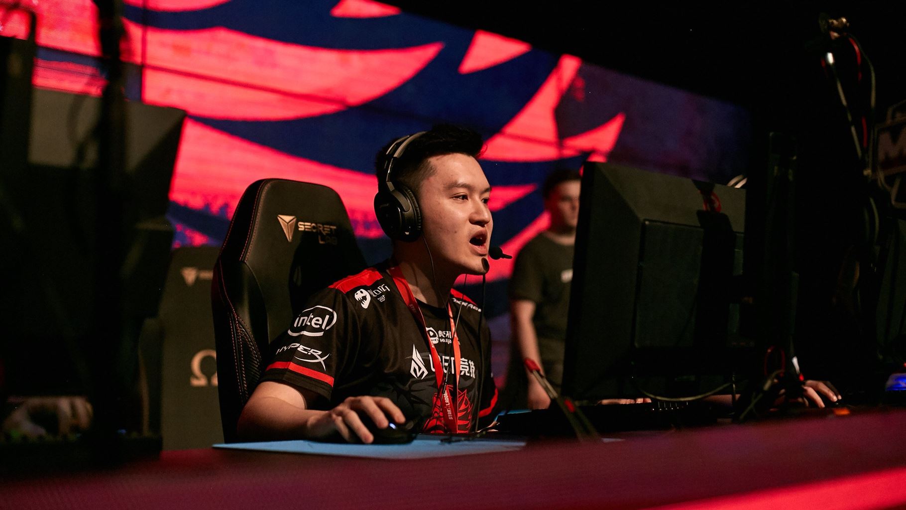 BnTeT signs with new team