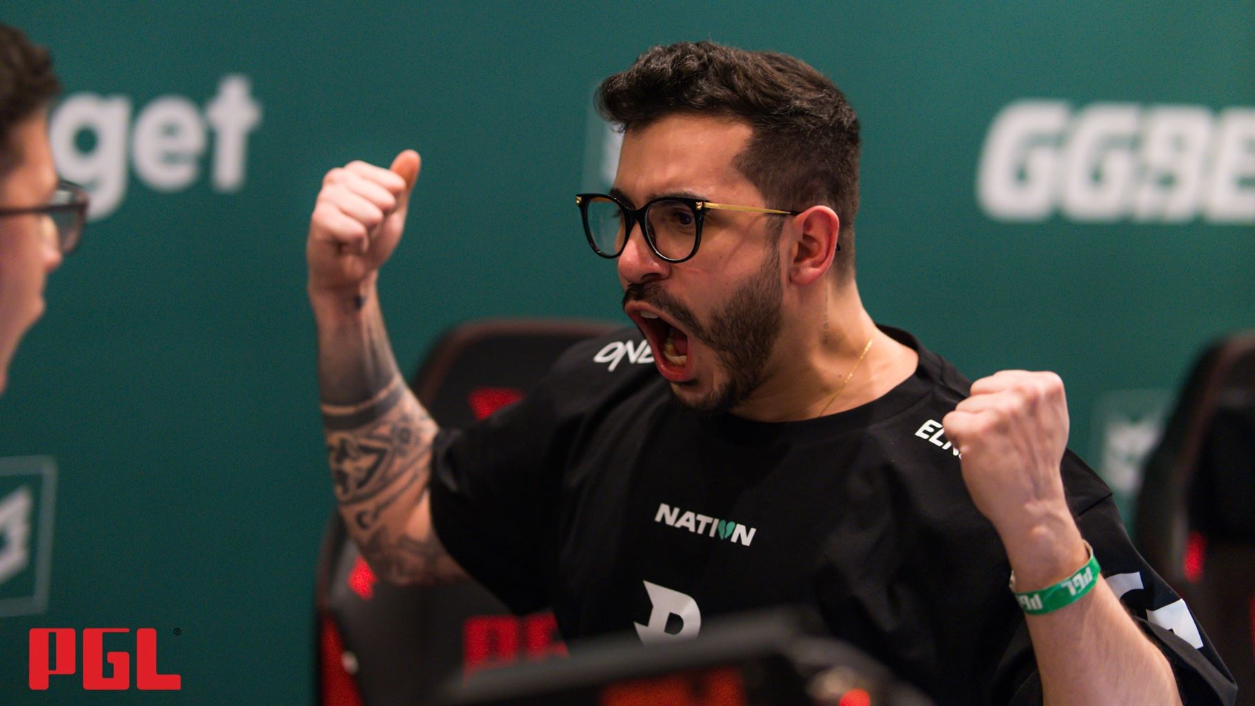 Video: What is the most iconic CS:GO moment? ⇒ Pley.gg