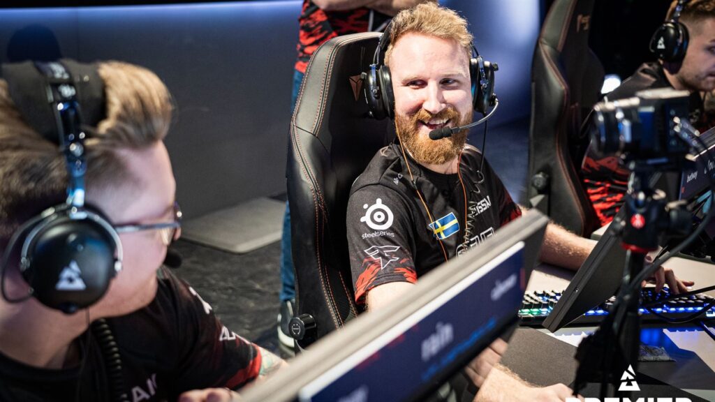 Video: nexa rips the FPL server apart before EG matchup