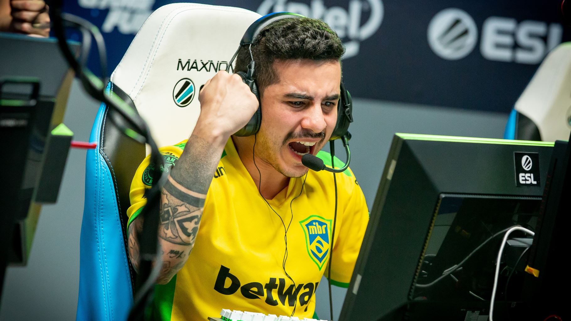 Video: coldzera with a clean 4k pistol round!