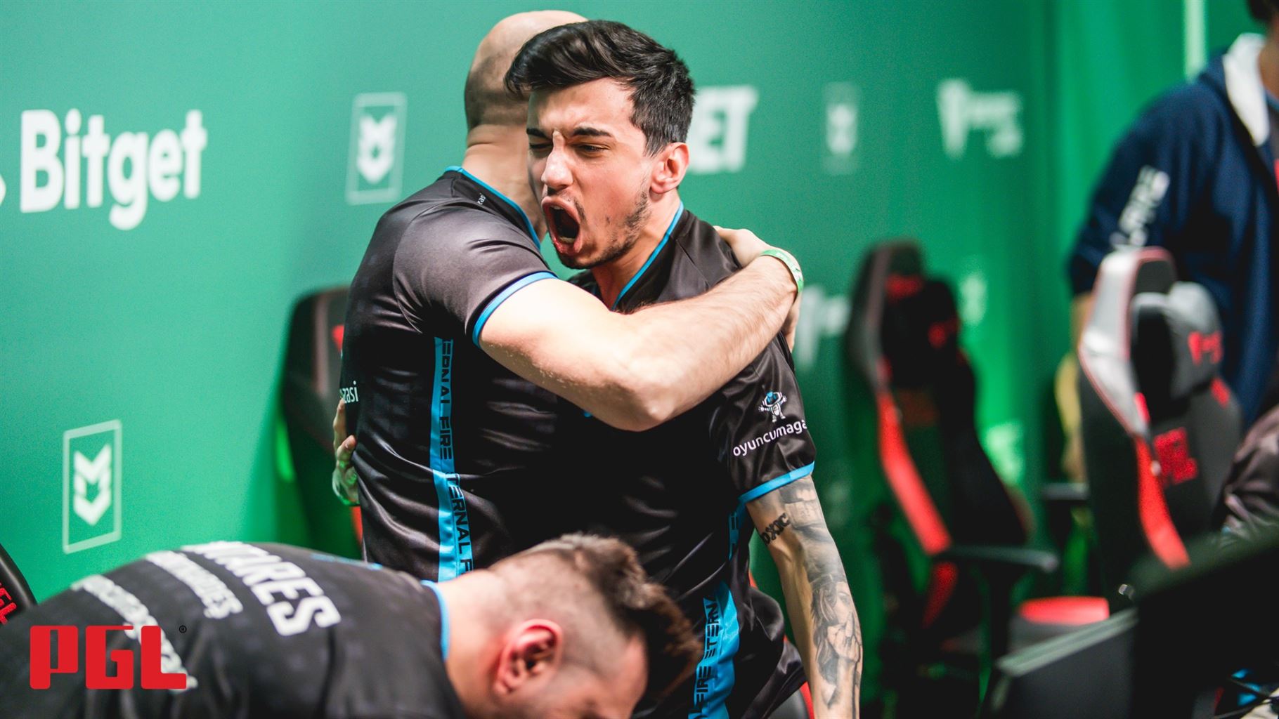 Aurora snatch EPL semi-final away from Astralis