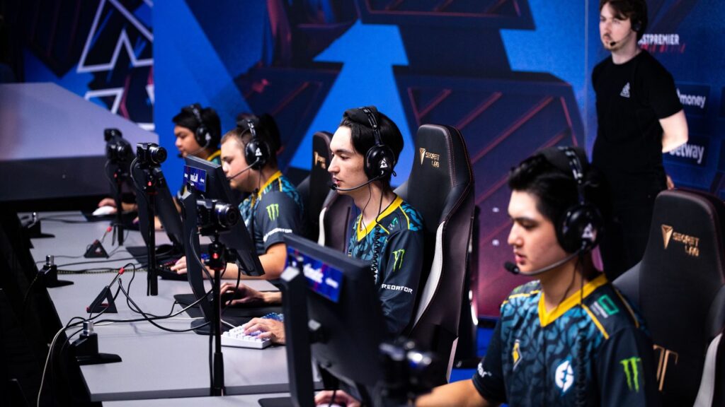 Exciting Counter-Strike 2 feature takes inspiration from Valorant
