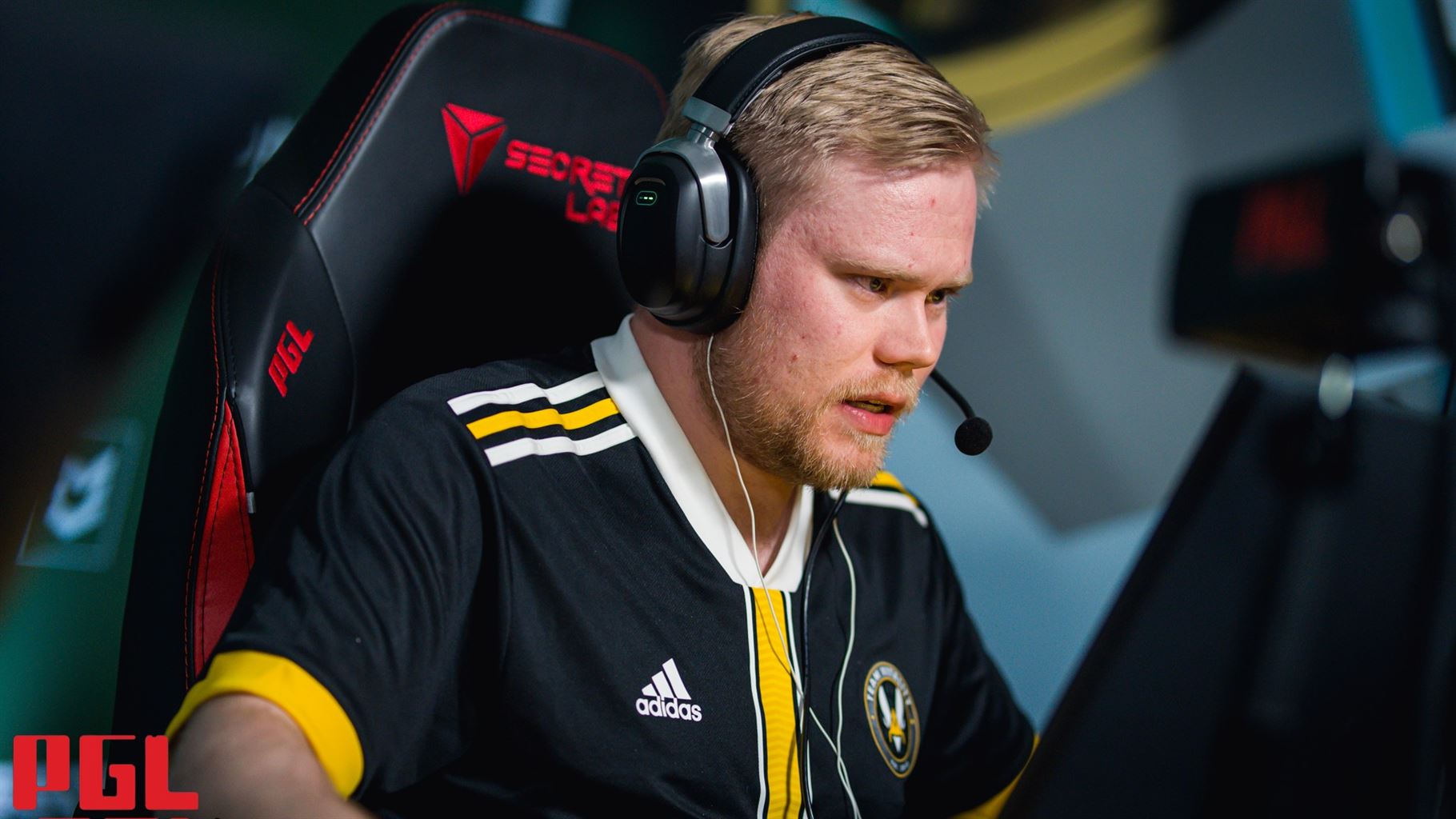 apEX: Nobody can replace Magisk
