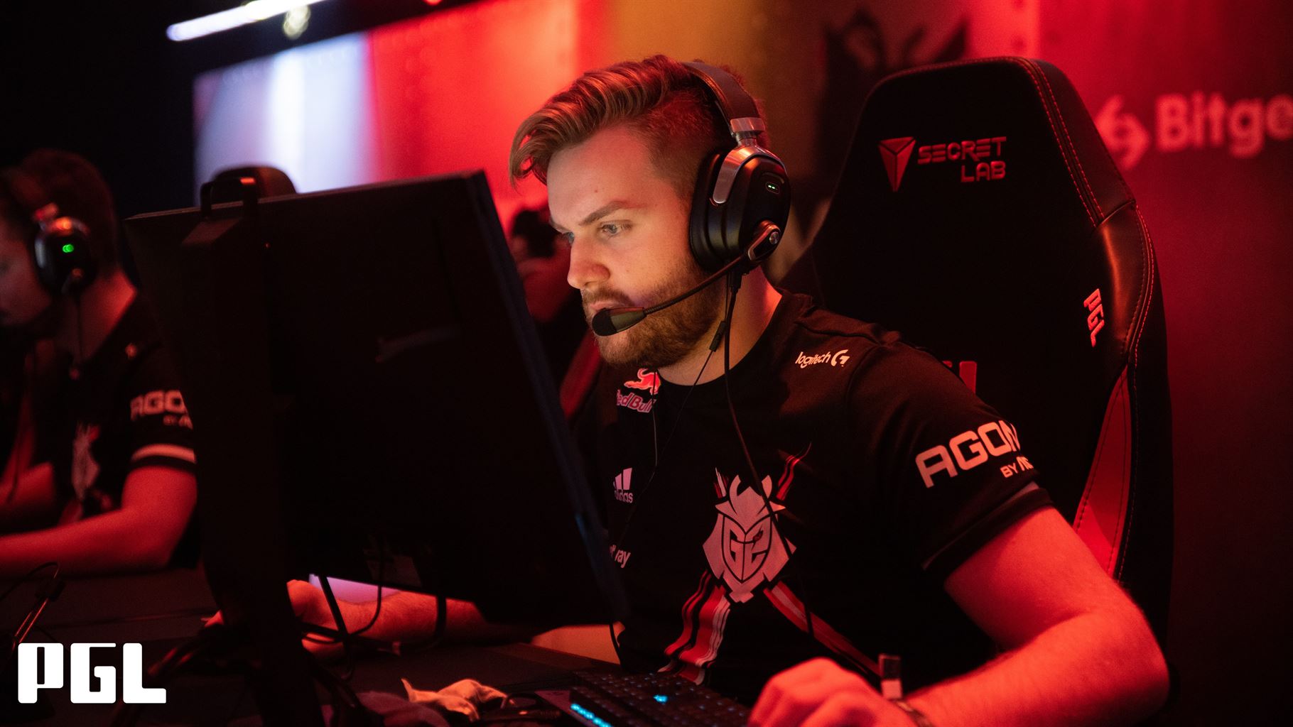 NiKo offers solution to Valve: Drop this feature to make the game less CT-sided