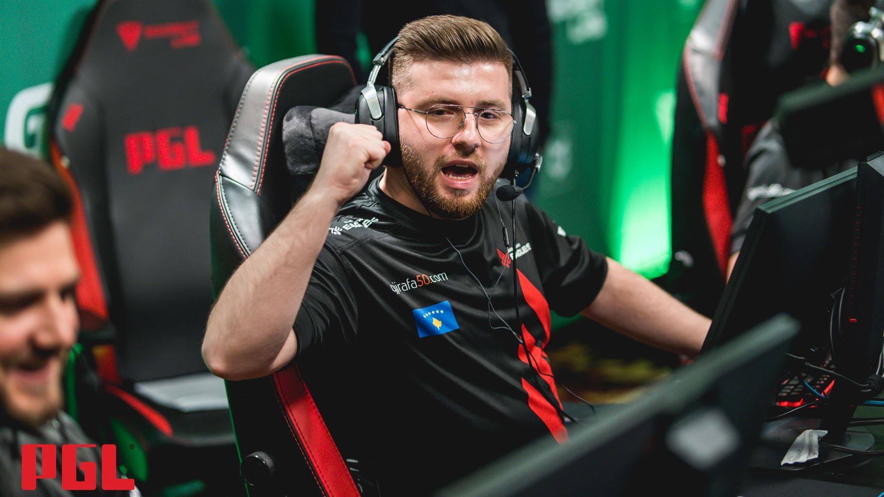 Bad News Eagles win crucial victory against Eternal Fire