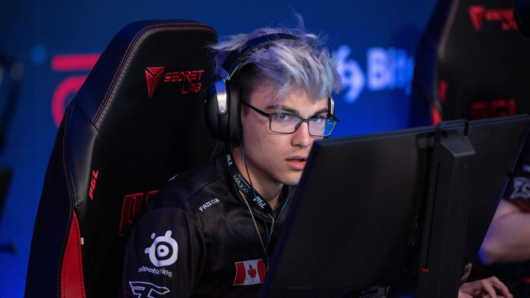 Twistzz: broky is fucking insane