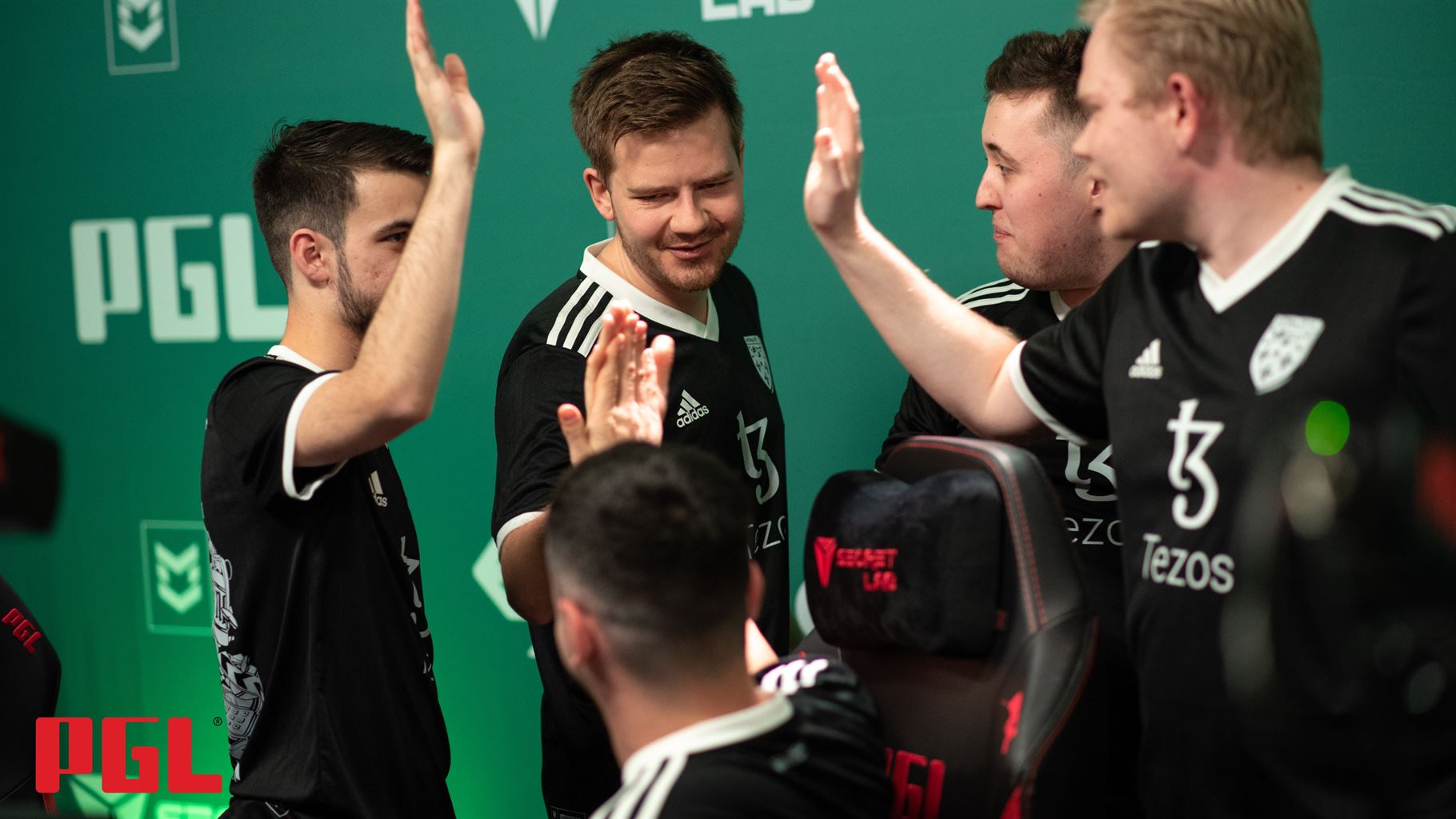 Vitality off to a flying start at IEM Cologne