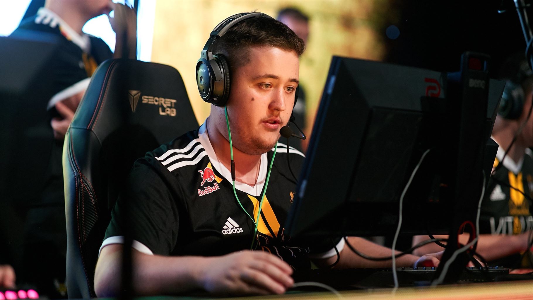 apEX: “ZywOo has been underperforming”