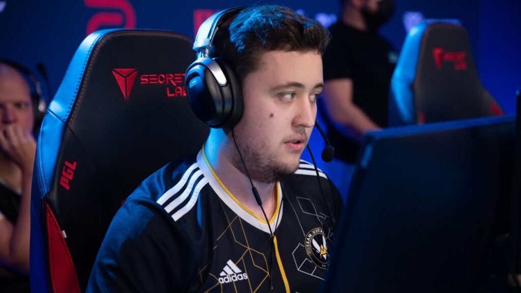 Thorin: I’ve heard Cloud9 paid $1 Million for the entire Gambit roster