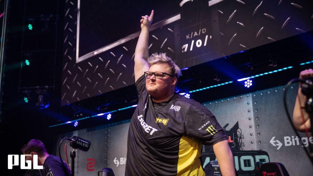 FaZe dominate Ninjas in Pyjamas