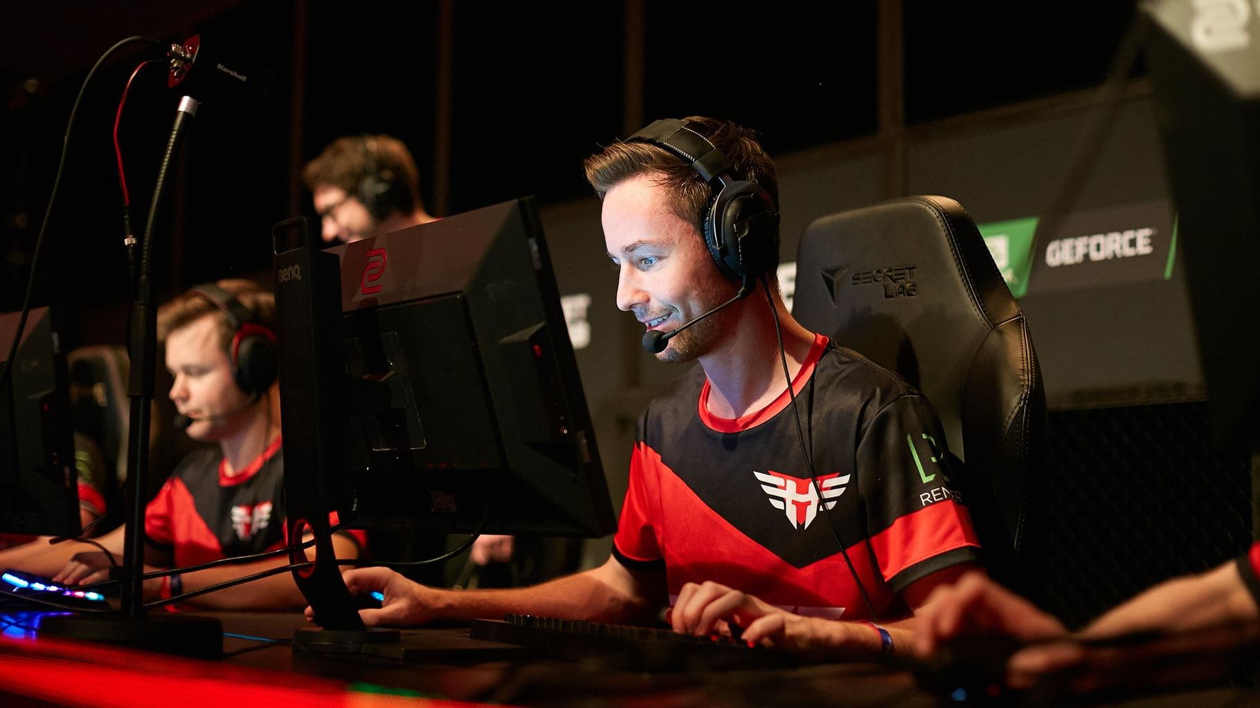 Heroic hand Vitality their second loss in the Legends stage