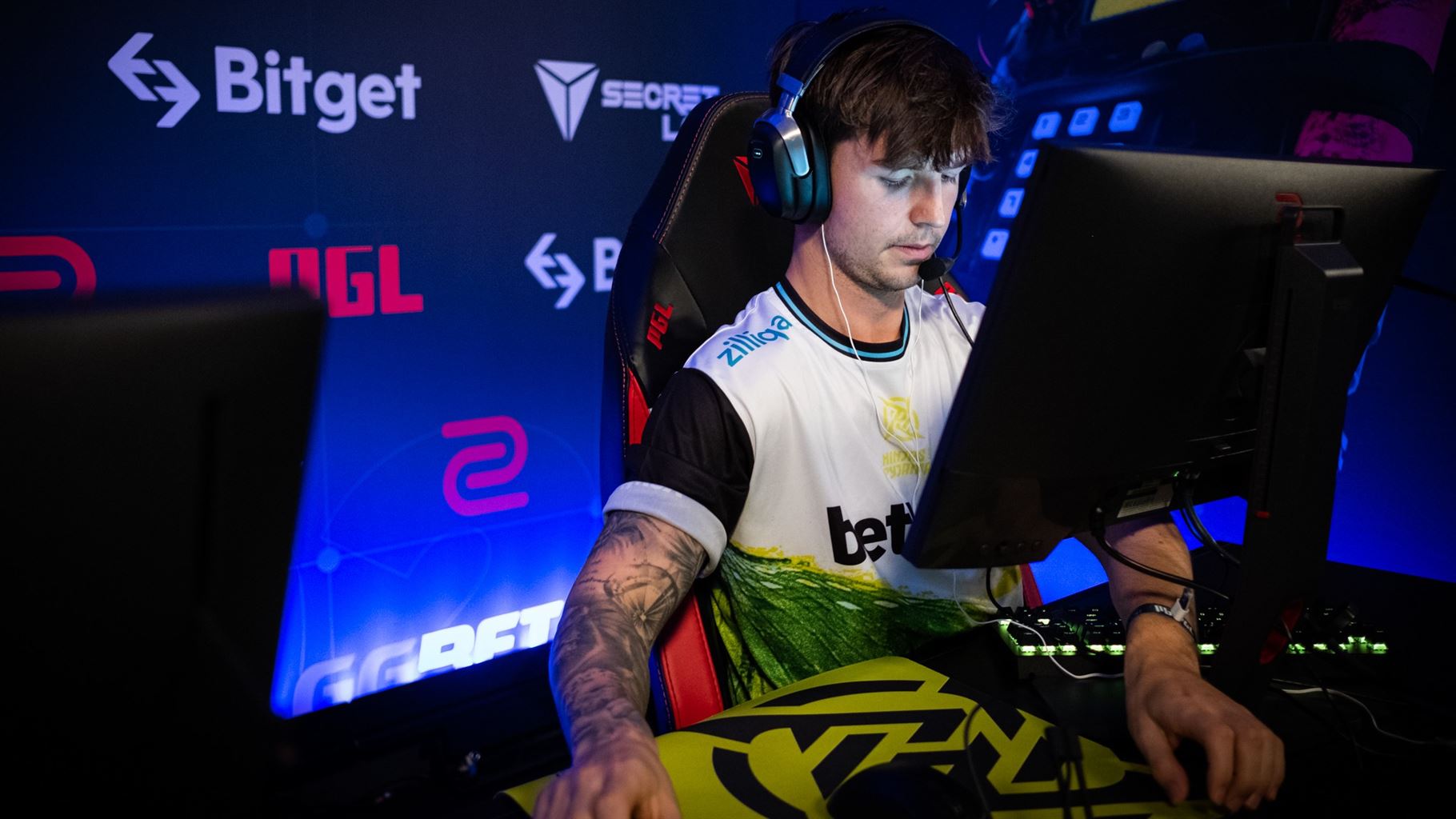 dev1ce on Astralis rumours: The reports of me leaving NIP are nonsense