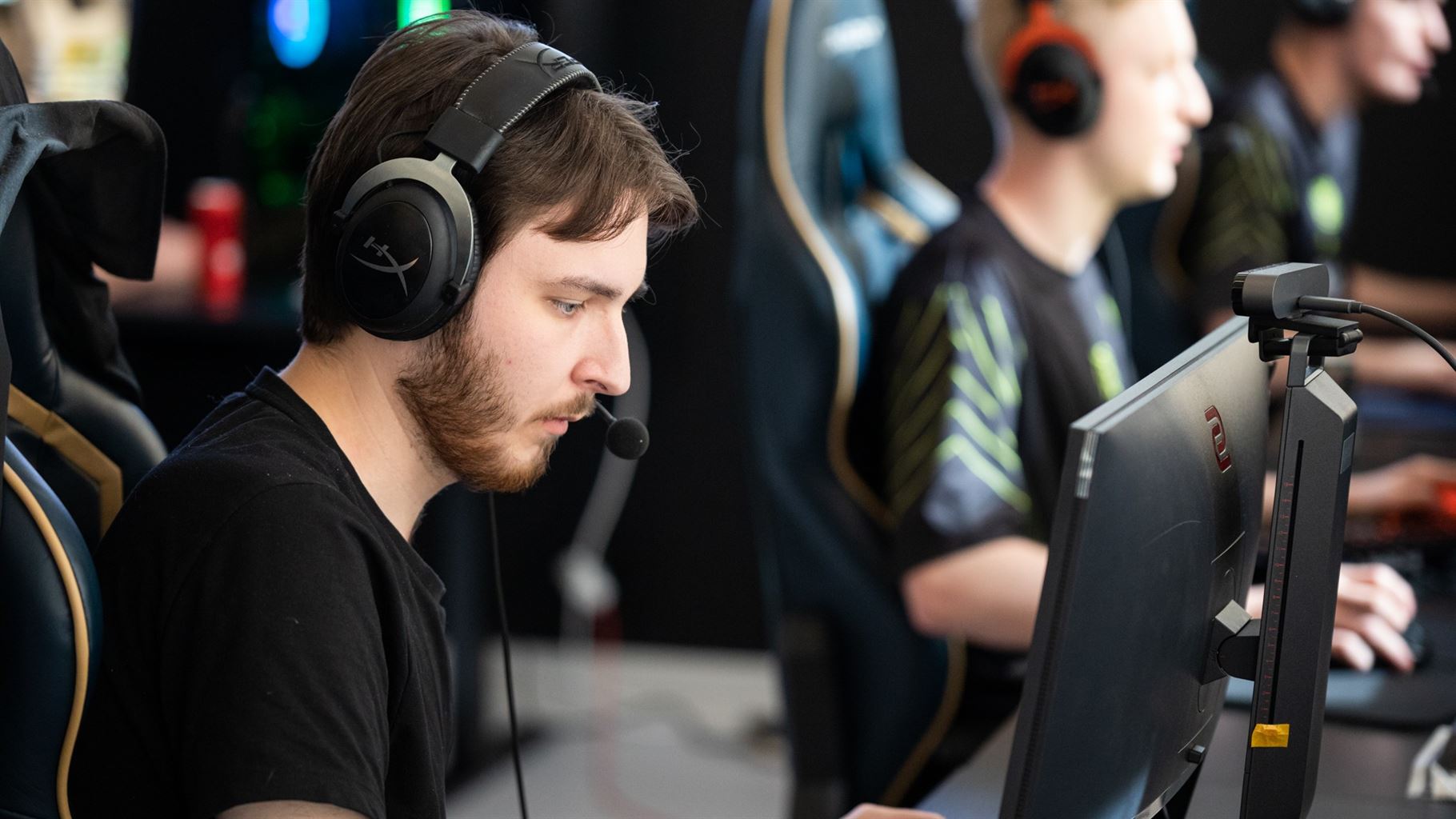 hampus reveals secret cancer battle and announces competitive return