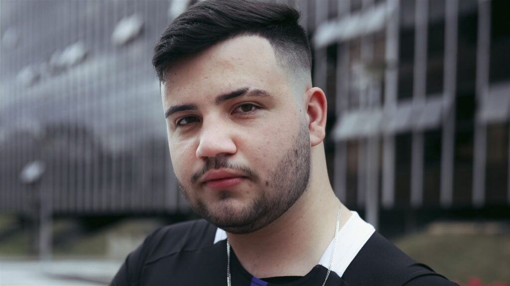 Is this the biggest scam in CS:GO history?