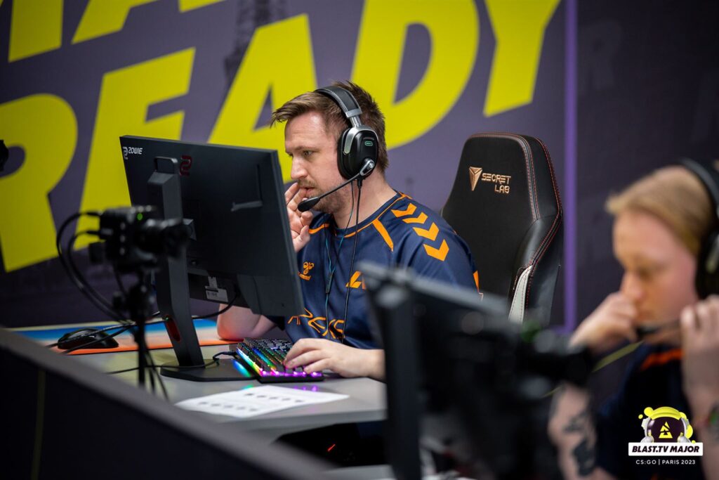 Official: Liquid acquire Polish AWPer