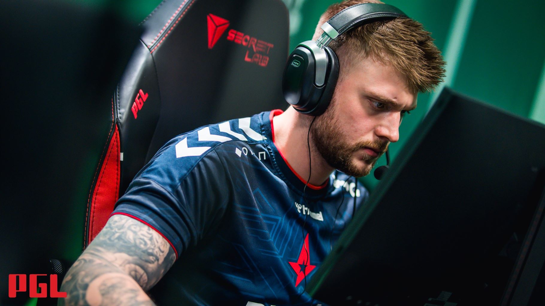 k0nfig needs surgery: Doctors say I won’t be able to sit upright for longer periods for the next 10-14 days
