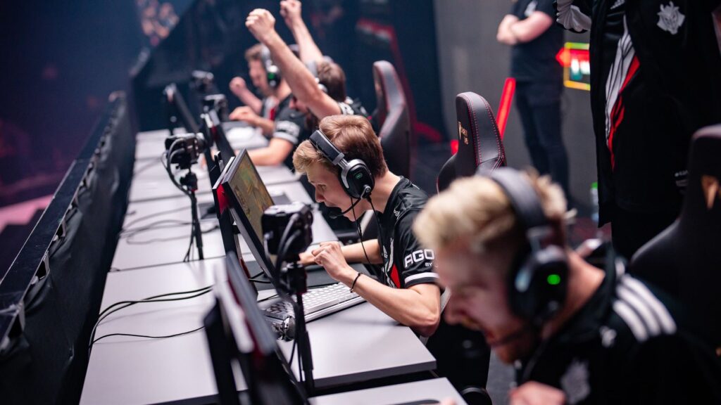 Exciting Counter-Strike 2 feature takes inspiration from Valorant