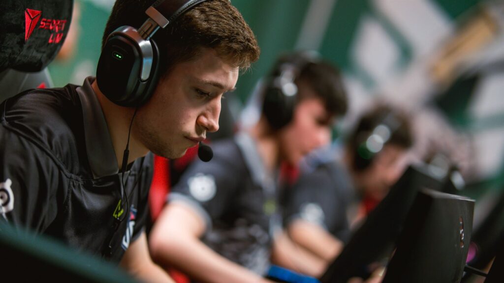 NA Closed Qualifier team list set for RMR