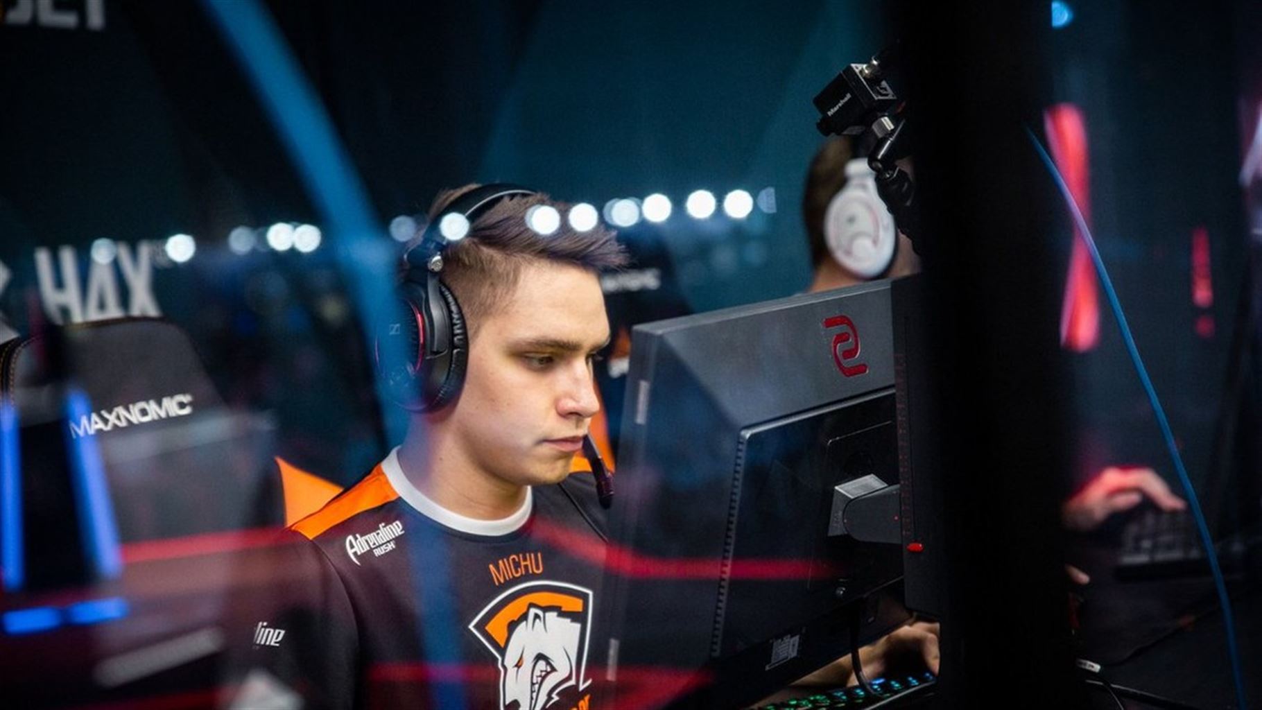 Pley of the Day: Evil Geniuses’ MICHU is a monster on Train!