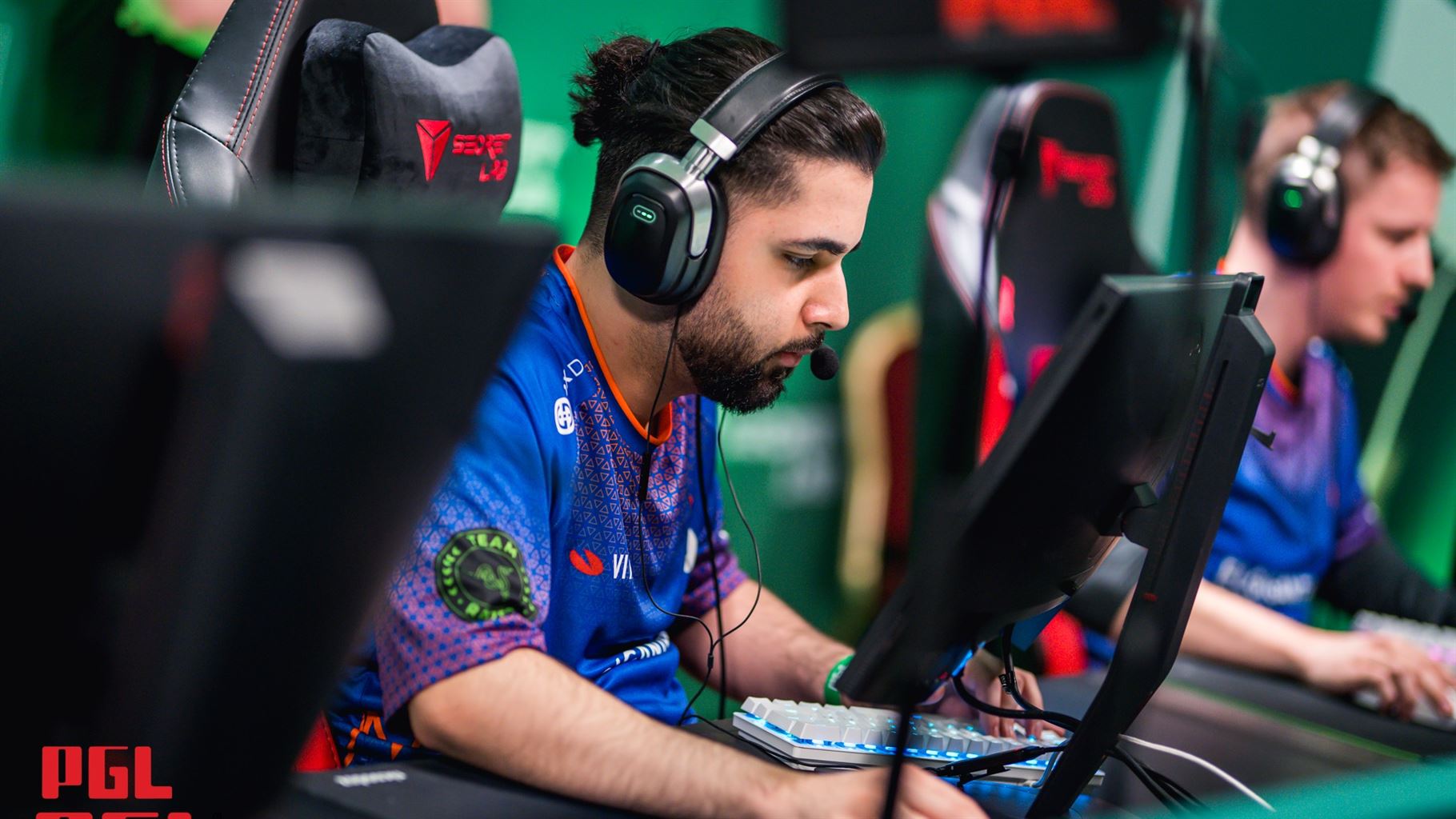 Official: Fnatic sign nicoodoz and roeJ