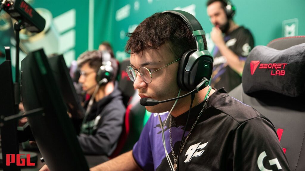 NA player kicked during RMR qualifier due to cheating