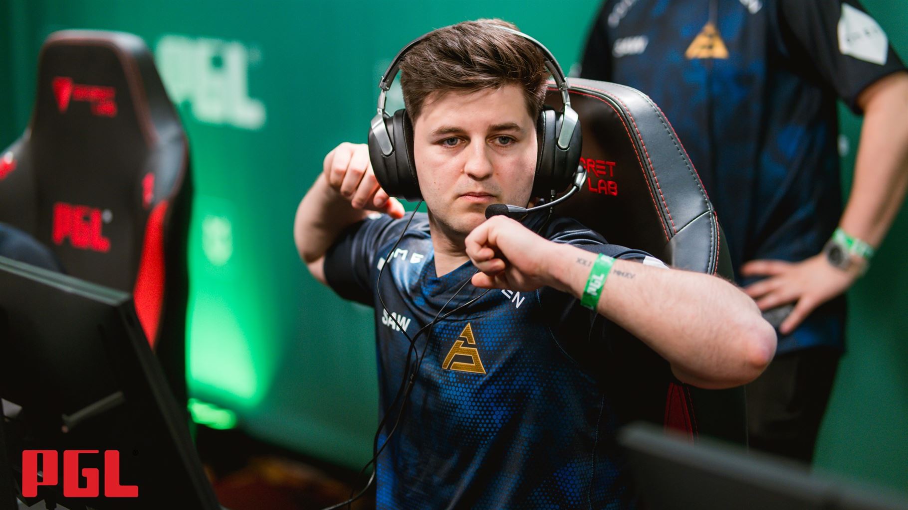 Heartbreak for sAw – Outsiders grabs the last Major spot after last second defuse