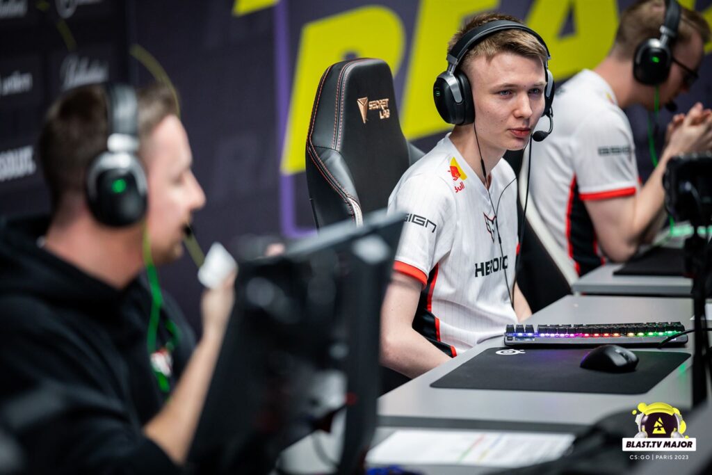 Where to watch CS2 livestreams