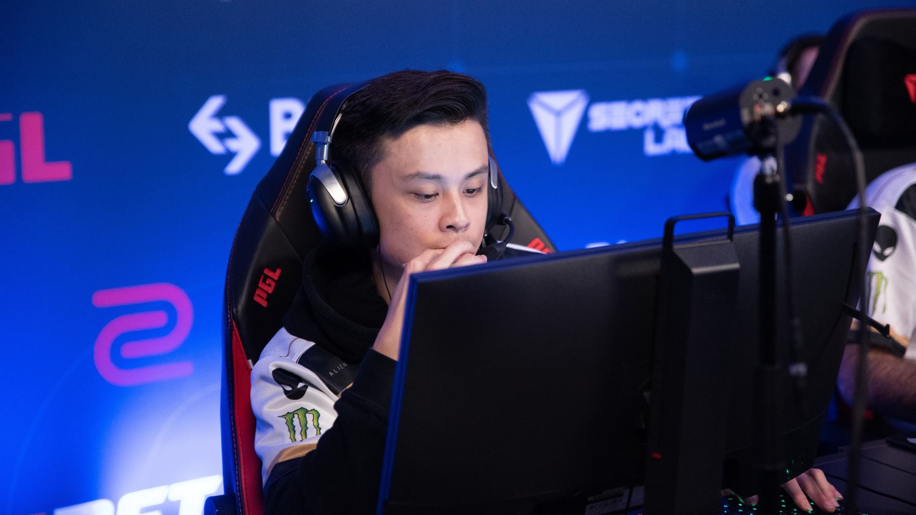 Did the Evil Geniuses CEO just confirm their new roster?