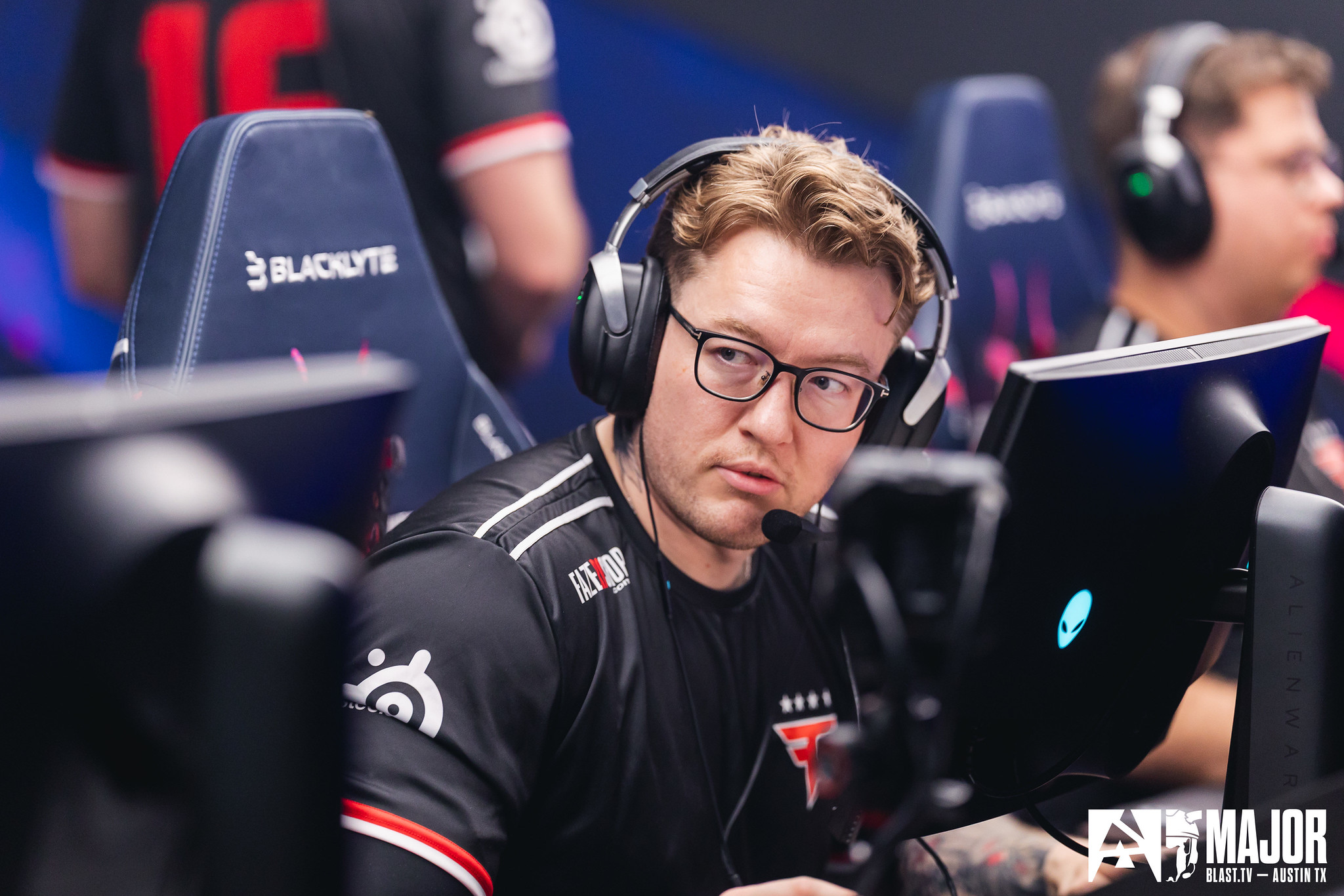Media: rain signs with 100 Thieves in their Counter-Strike comeback