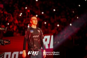 Media: ropz set to join Vitality