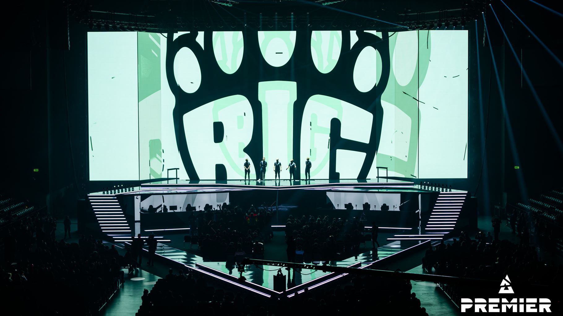 How did BIG look without syrsoN?