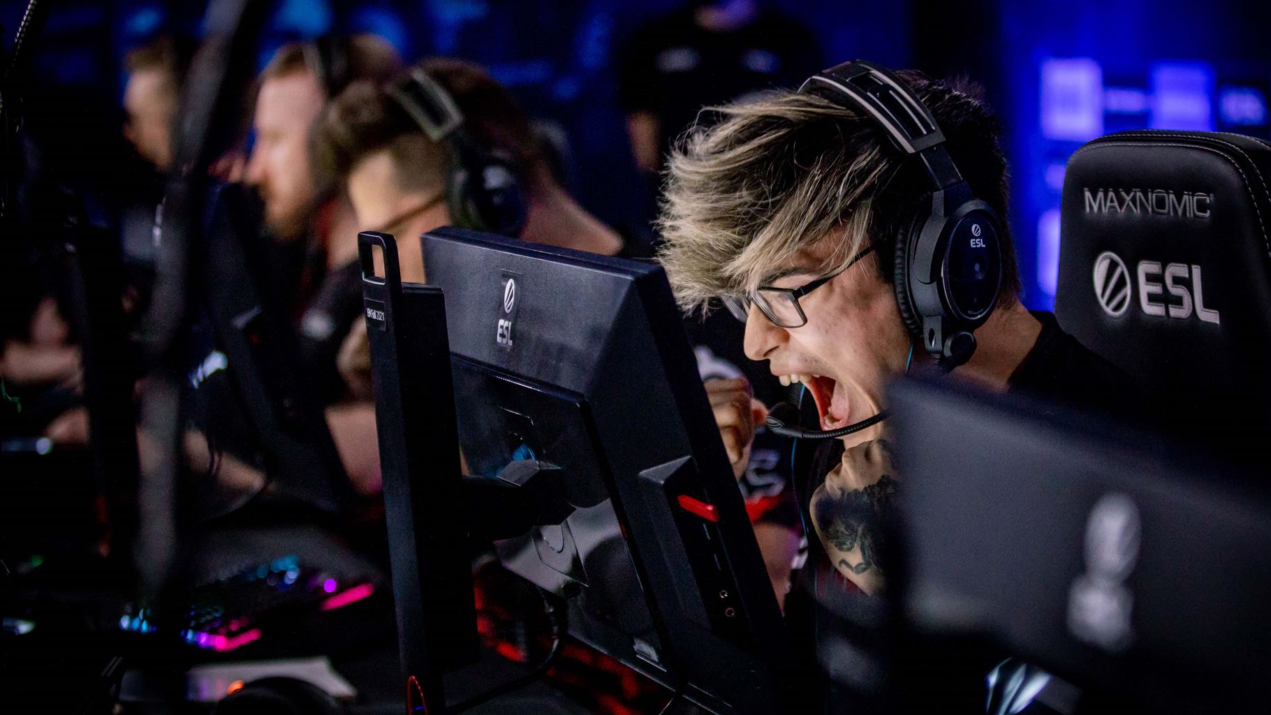Vlog from FaZe’s amazing Katowice run