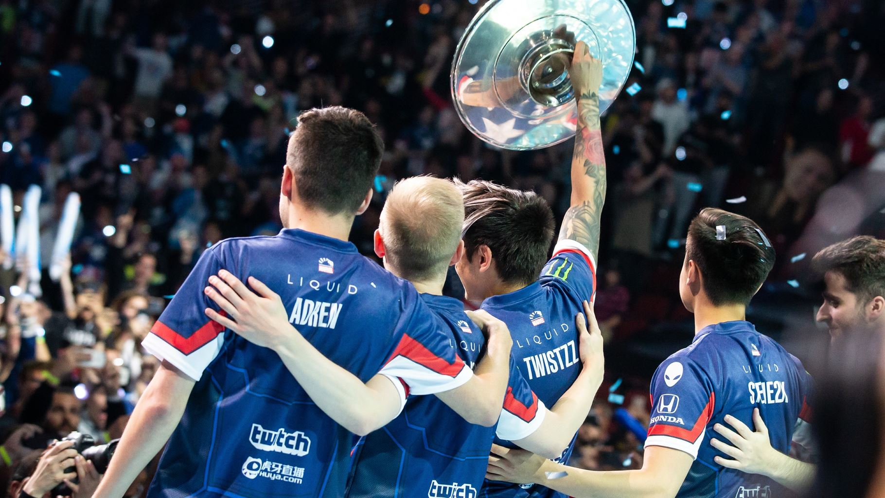 Liquid ease past MIBR with a 2-0 victory