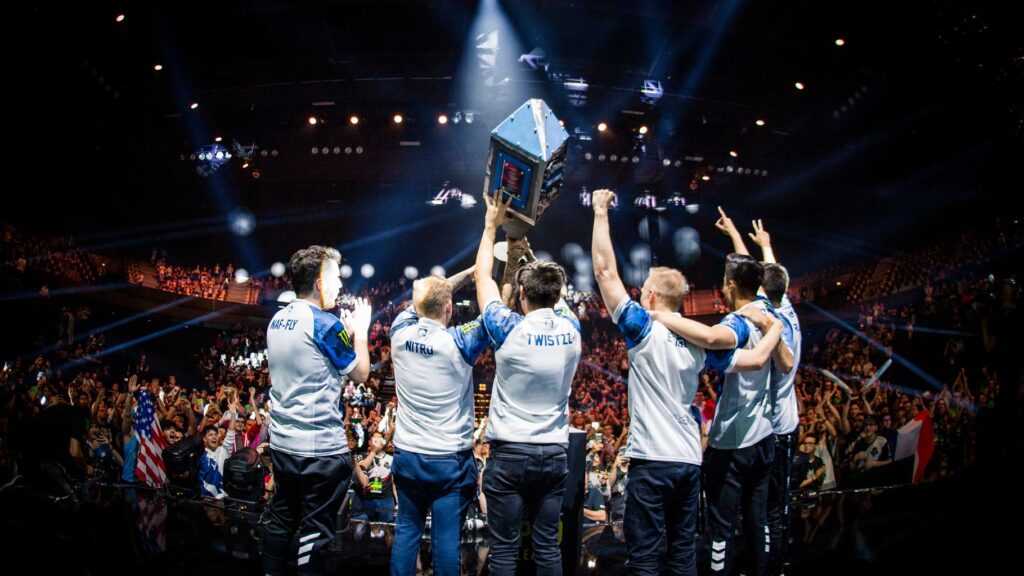 device and company edge past BIG to secure lower final spot
