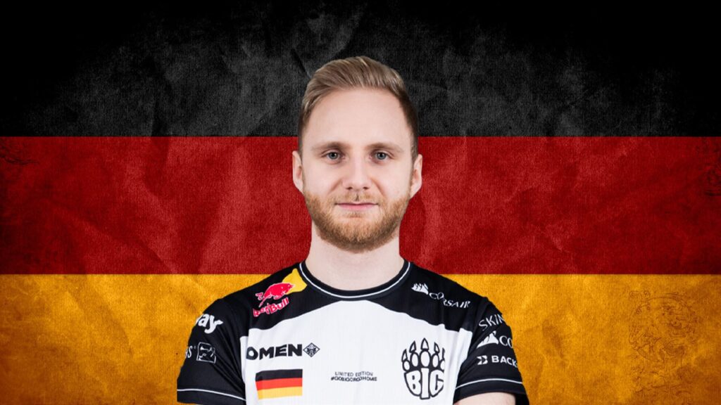OG, MOUZ, and Virtus.pro fight for their lives at EU RMR