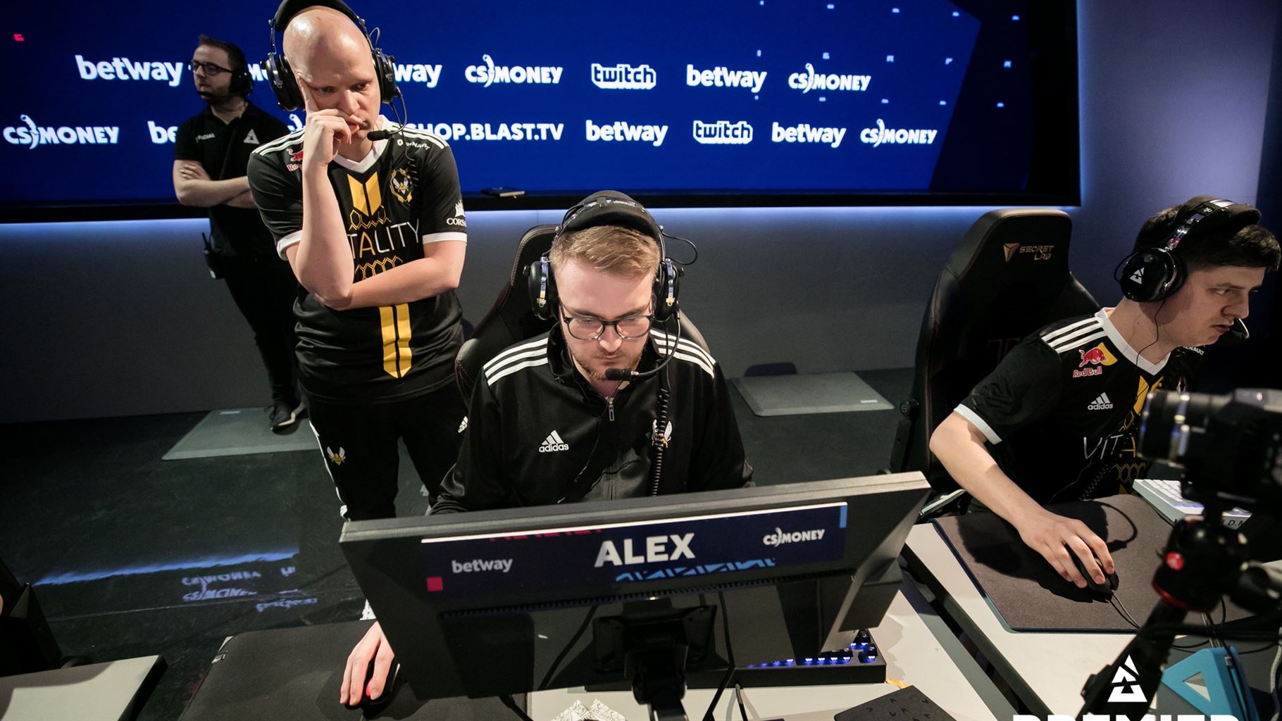 Video: Cloud9 player with the ultimate nerves of steel