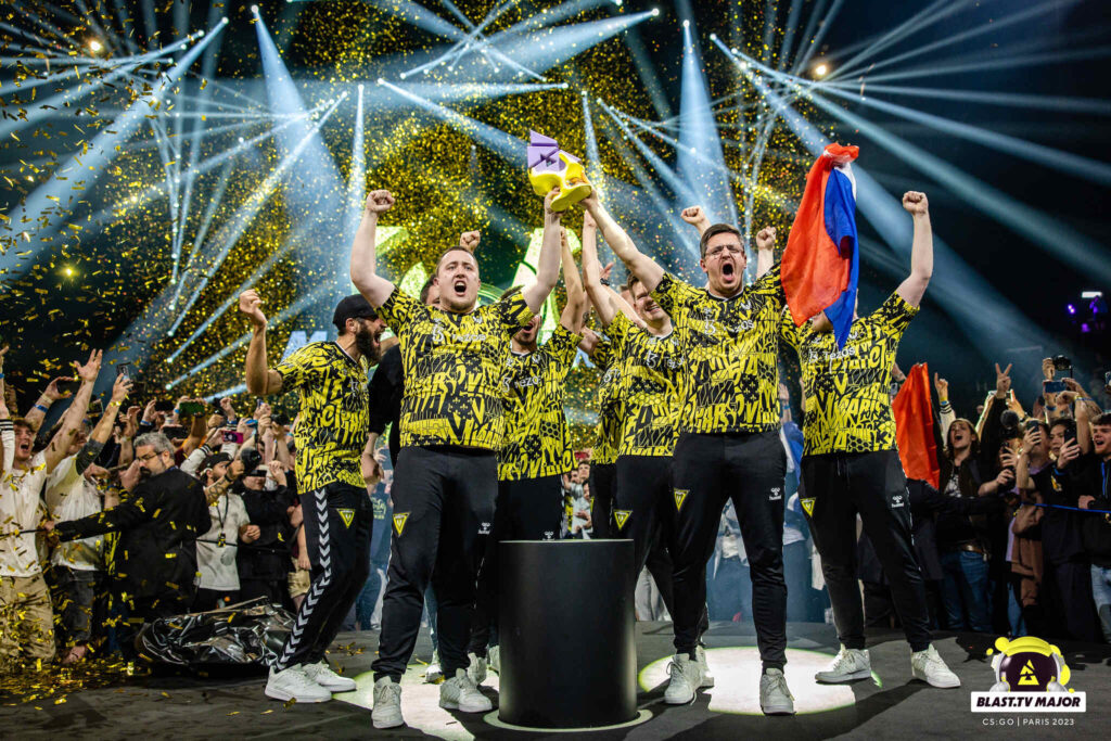 Paris Major, Zywoo, apeX