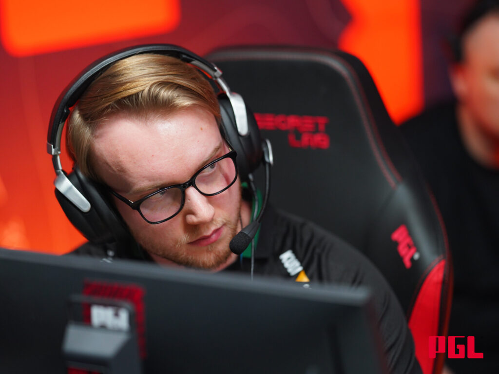 Virtus.pro miss ESL Pro League in Stockholm after border dispute, Major qualification in jeopardy